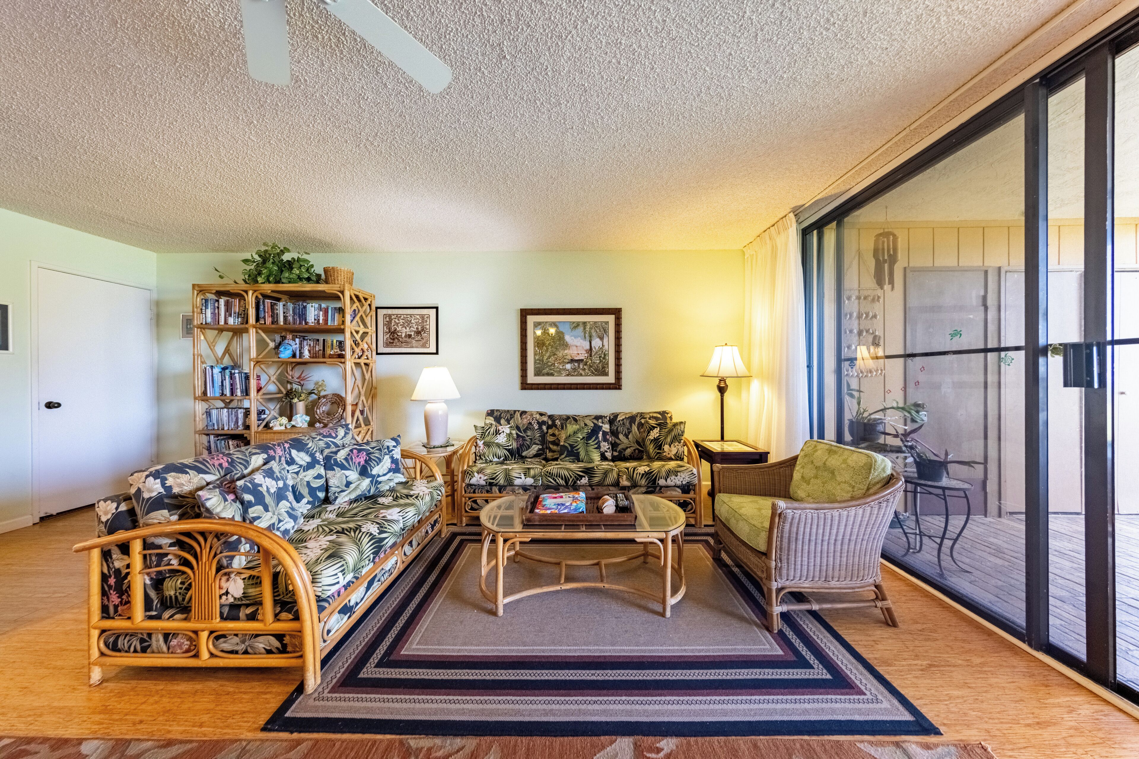 Relaxed Island Living With Ocean & Golf Views - Waimea, HI