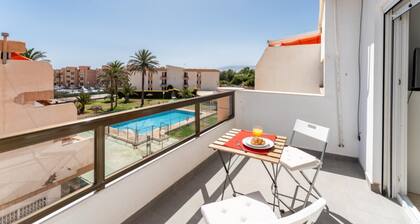 CT 288 AL Faro's Retamar Cuddly Nest for 2