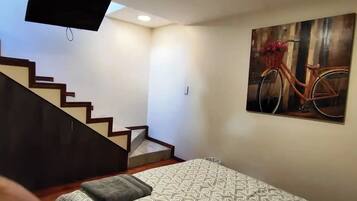 1 sovrum, strykjÀrn/strykbrÀda, wi-fi och sÀngklÀder