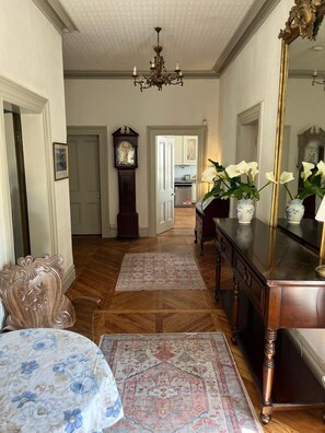 Reception - Lynwood house (Cobh)