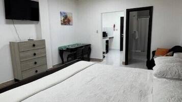 1 bedroom, iron/ironing board, WiFi, bed sheets