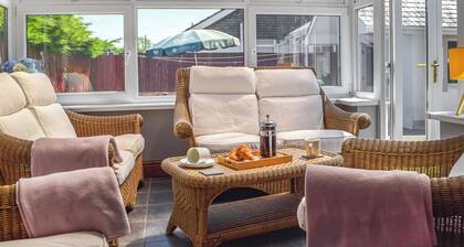 4 bedroom accommodation in New Quay
