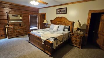 4 Schlafzimmer, Reisekinderbett, WLAN, Bettwäsche