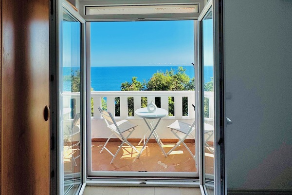 ã³ã³ãã©ãŒã ããªãã«ã«ãŒã | 2 宀ã®ãããã«ãŒã ãé«çŽå¯å
·ãé®å
ã«ãŒãã³ãWiFi (ç¡æ)