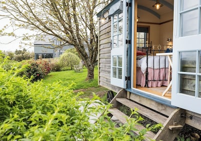 A coastal shepherd’s hut with sea views and space to slow down