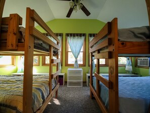 7 bedrooms, WiFi