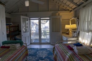 4 Schlafzimmer, Bügeleisen/Bügelbrett, WLAN