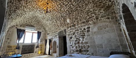 Kahden hengen comfort-huone (kaksi sänkyä) | Ilmainen Wi-Fi, pääsy pyörätuolilla