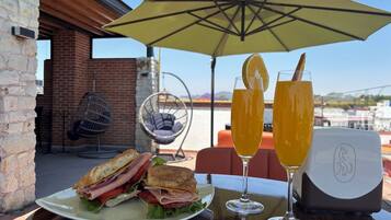 Televisión de 52 cm con canales por cable