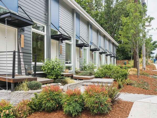 Exterior - "Sauna-fication" in West Seattle (Seattle)