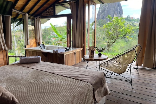 Deluxe Chalet, Mountain View | 1 bedroom, laptop workspace, blackout drapes, free WiFi