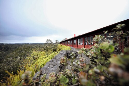 Hawaii Volcano House
