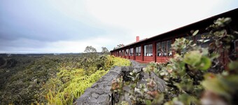 Hawaii Volcano House