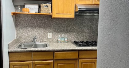 Luxury studio in Walnut Creek