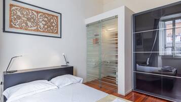 1 camera, ferro/asse da stiro, accesso a Internet, lenzuola