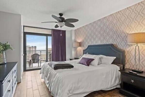 3 slaapkamers, een strijkplank/strijkijzer, wifi, beddengoed