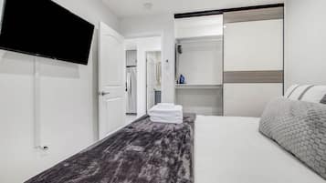 1 bedroom, iron/ironing board, free WiFi, bed sheets