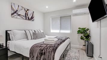 1 camera, ferro/asse da stiro, Wi-Fi gratuito, lenzuola