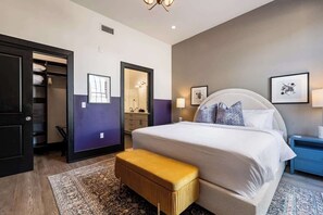 2 bedrooms, iron/ironing board, travel cot, free WiFi - Luxury Suite | Rooftop Pool Walk-French Qtr Hotel (New Orleans)