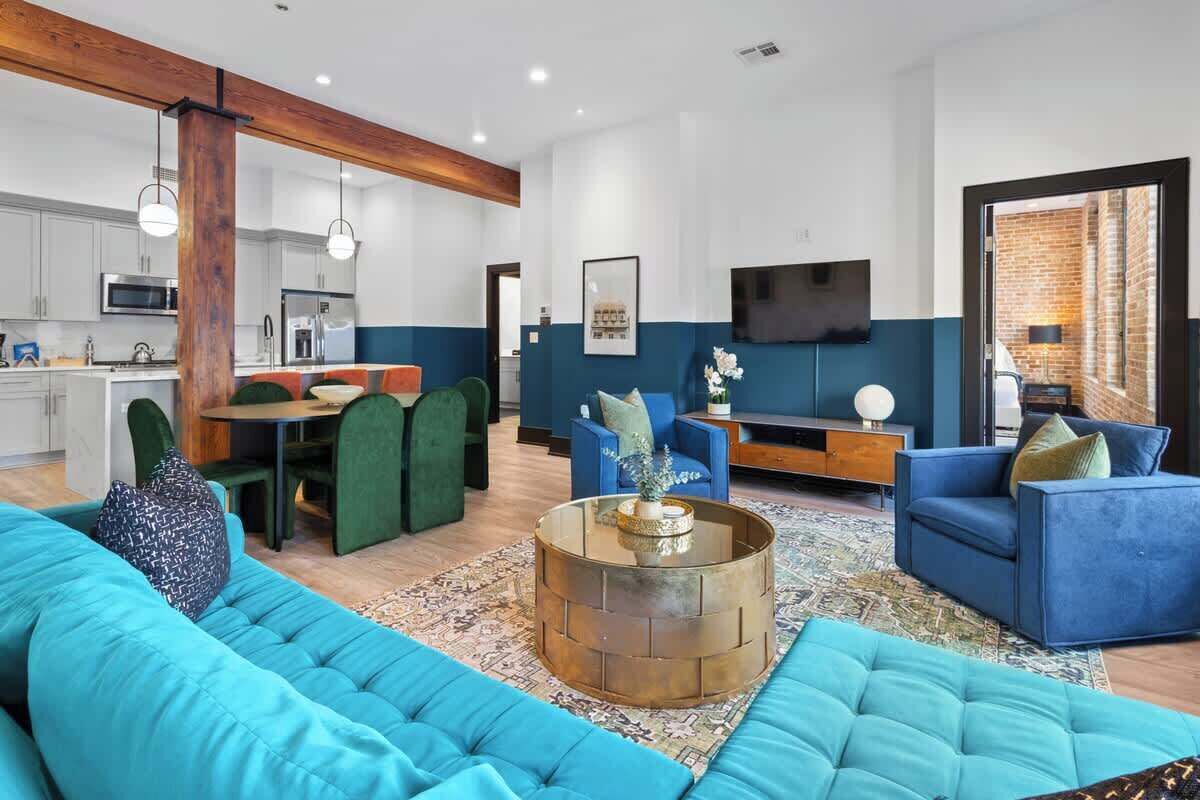 Smart TV, offices