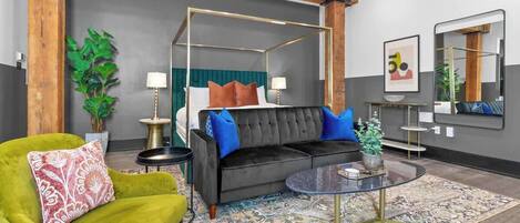 Iron/ironing board, travel cot, free WiFi, bed sheets