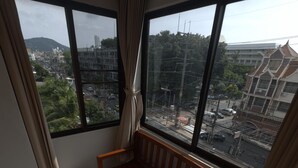 Deluxe Room, City View | Free WiFi - Royal Sweet Hotel (Patong)