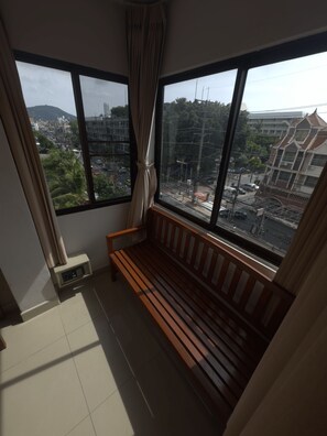 Deluxe Room, City View | Free WiFi - Royal Sweet Hotel (Patong)