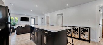 NEW! Luxury 3BR - 5 minutes to Port Dover Beach