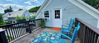 Bradford VT apt  I-91 access + Wi-Fi + parking