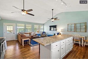 Smart-TV, videospill og fotballspill