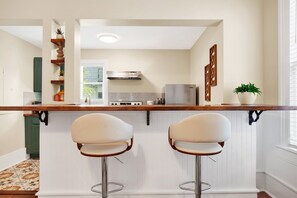 Fridge, microwave, oven, stovetop - Executive Rental by the Park | Heated Pool Access (Savannah)