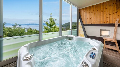 Yeosu Falling in Blue Ocean View Pension
