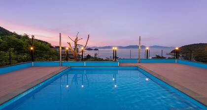 Yeosu Falling in Blue Ocean View Pension