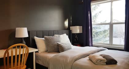 Tuscan Ridge Guesthouse Calgary West