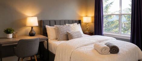 Chambre Double Confort, 1 grand lit (Bowness Room)
