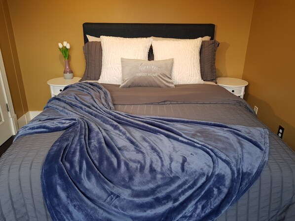 ห้องซ��ูพีเรียดับเบิล, เตียงใหญ่ 1 เตียง (Tuscany Room) | ตกแต่งพิเศษโดยเฉพาะ, ผ้าม่านกันแสง, Wi-Fi ฟรี, ผ้าปูที่นอน