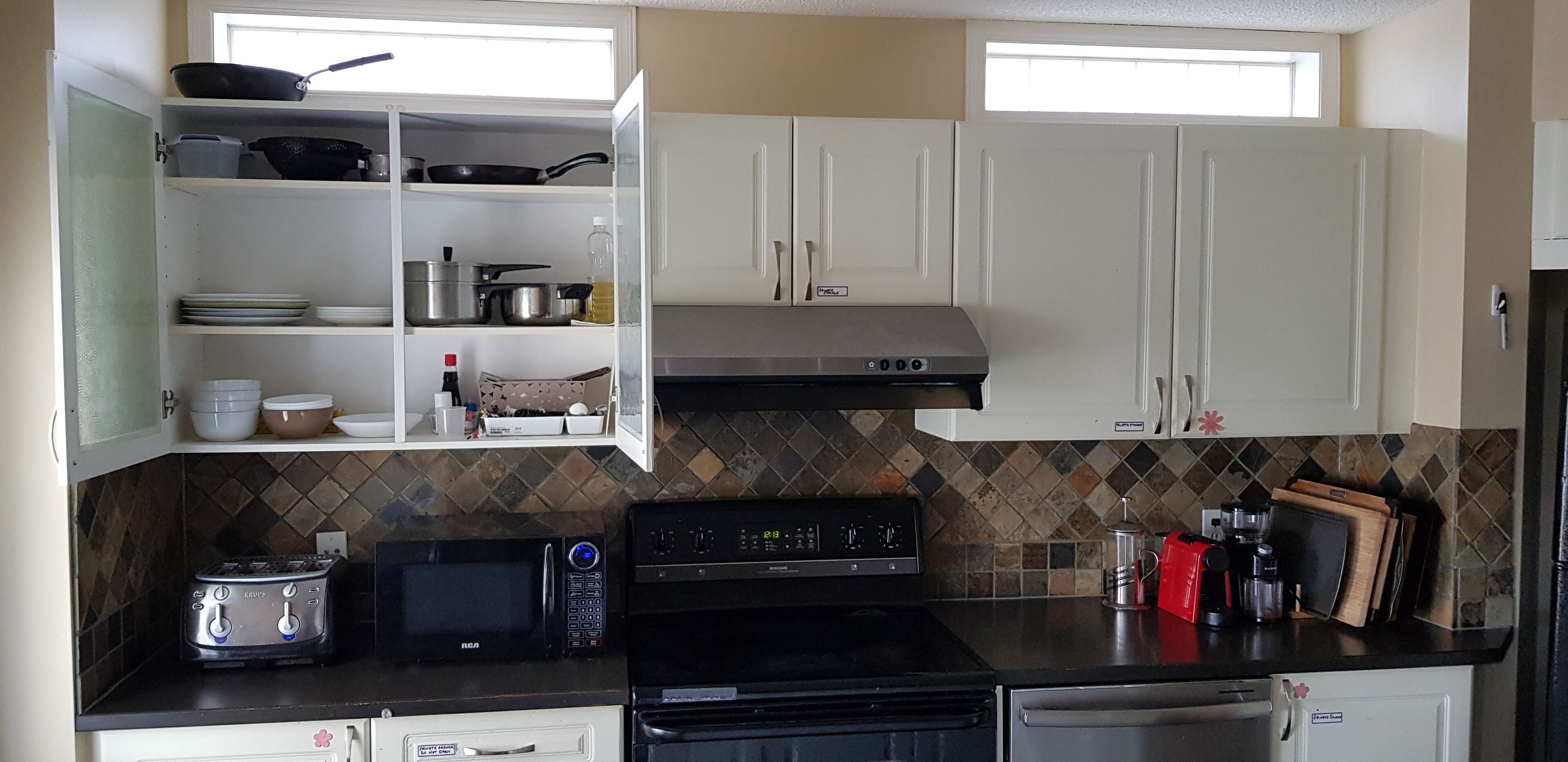 Photo - Tuscan Ridge Guesthouse Calgary West