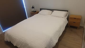 2 bedrooms, iron/ironing board, WiFi, bed sheets