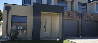 stone throw from Laverton station unit 2.
