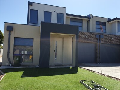 stone throw from Laverton station unit 2.