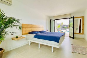 Villa | 4 chambres, fer et planche à repasser, accès au Wi-Fi (inclus)