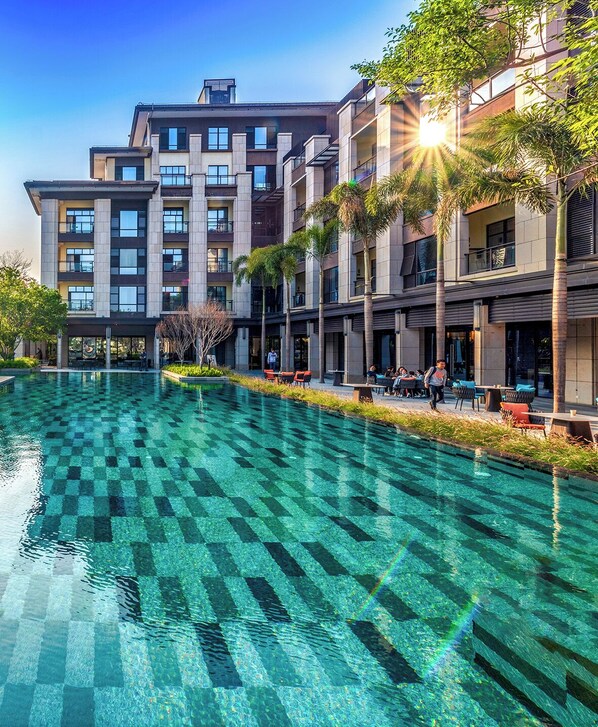 Exterior - Lujiang Mega Hotel (Xiamen)