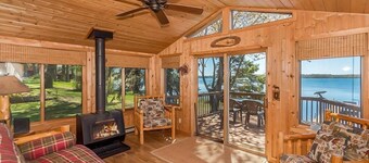 4 Seasons availability, Level elevation, lake front cabin WiFi, Heat, AC