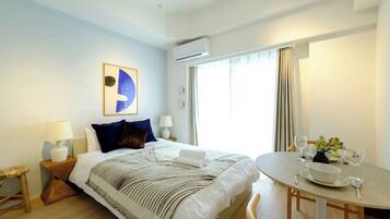 1 bedroom, desk, iron/ironing board, free WiFi