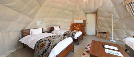 1 bedroom, desk, free WiFi