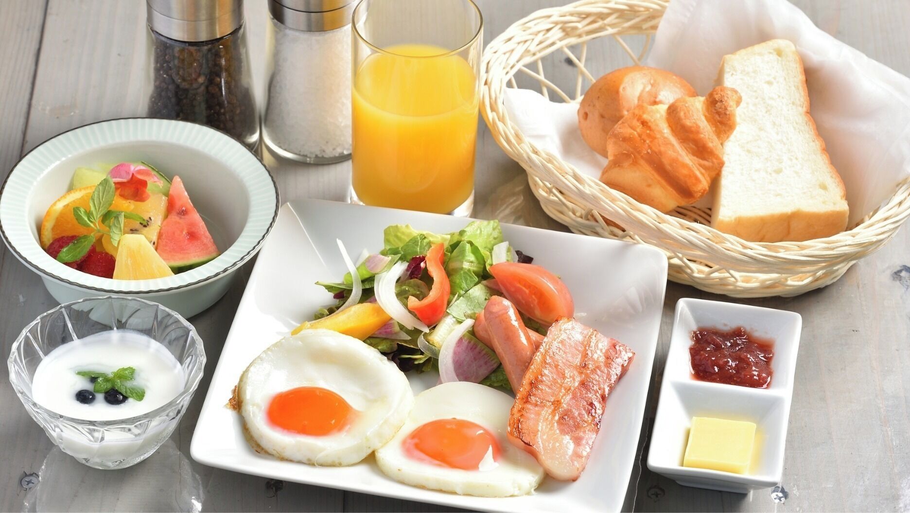 Free breakfast 