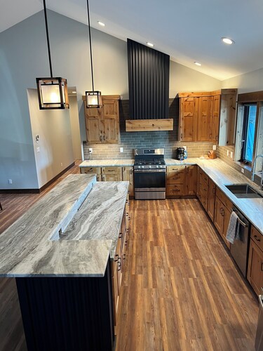 Spacious Seeley Lake luxury home 4-BDR, 4 bath.  Snowmobiler/Adventurer paradise