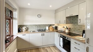 Private kitchen - Gamekeeper's Cottage near Martinhoe (Parracombe)