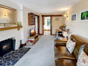 Televisie en een open haard