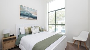 3 Schlafzimmer, Schreibtisch, BĂŒgeleisen/BĂŒgelbrett, kostenloses WLAN
